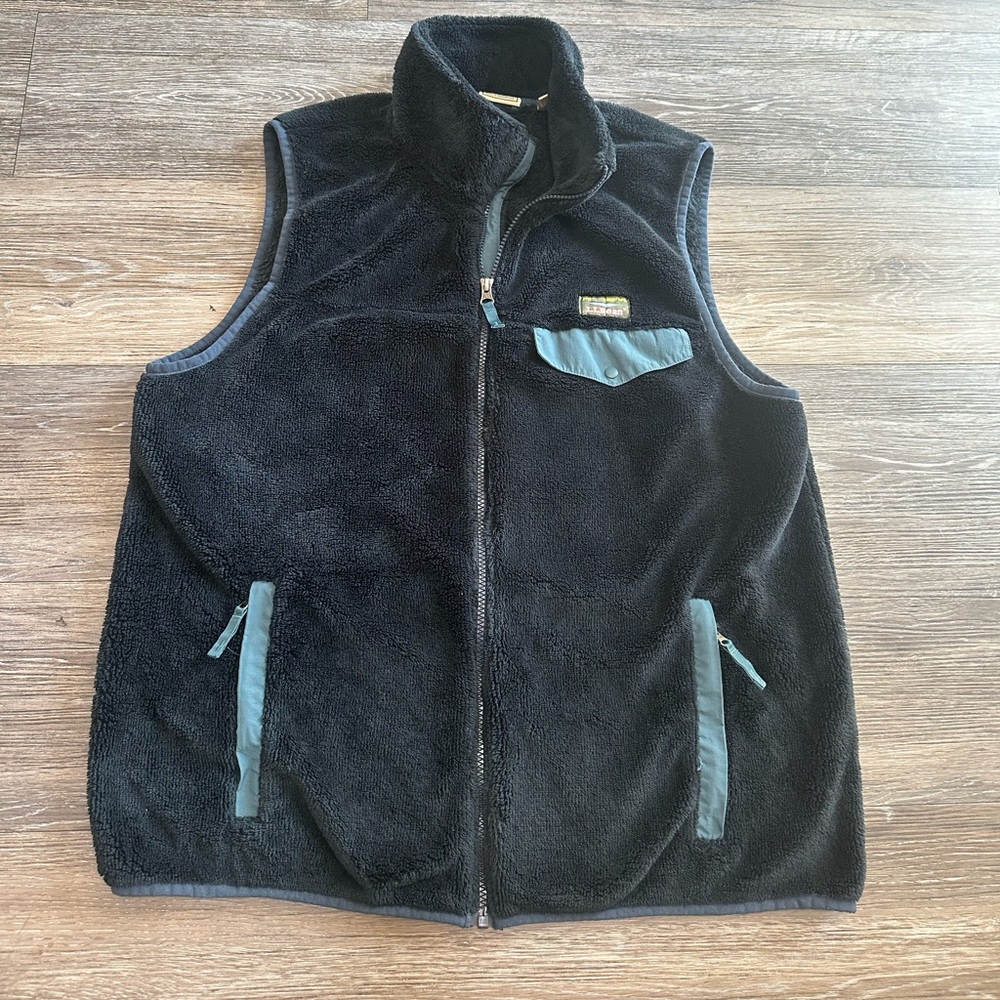 LL.Bean Women's Navy and Blue Gilet